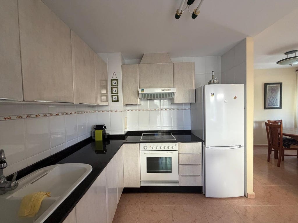 Ground floor with private garden for sale with 2 bedrooms in Playa de les Marines, Denia. - Foto 20