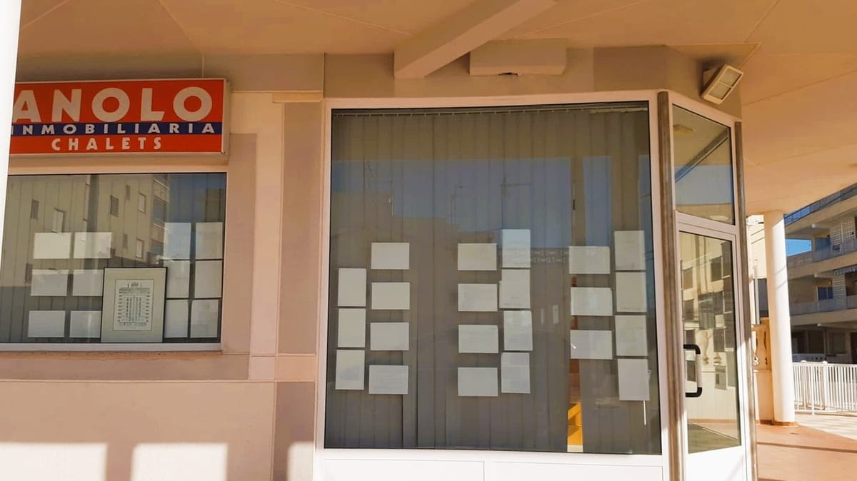 Multifunctional premises on the ground floor with excellent accessibility and outdoor space - Bellreguard - Foto 2