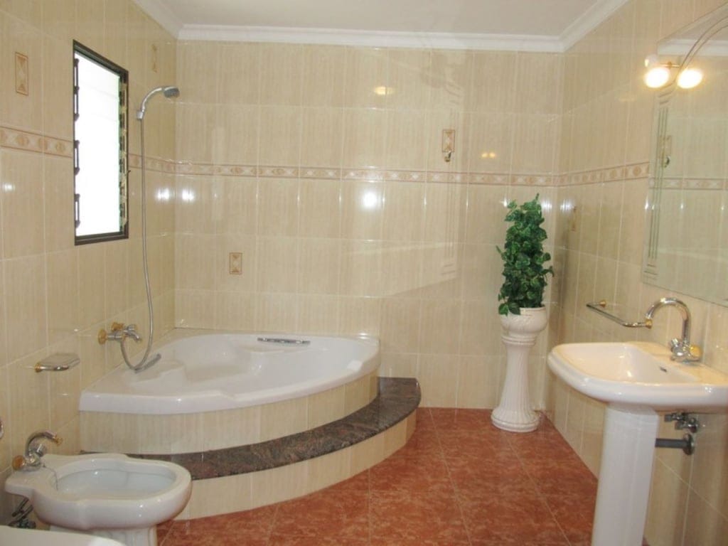 Farm with avocado plantation in Forna - Foto 23