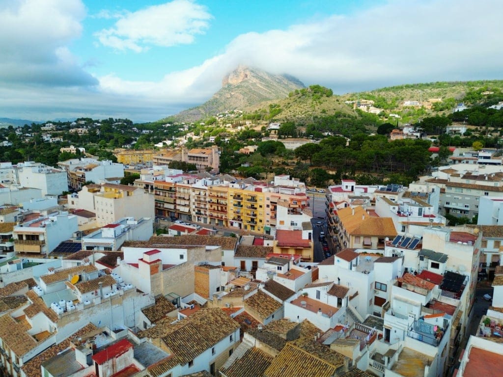 Townhouse with 10 rooms in the center of Jávea. - Foto 3