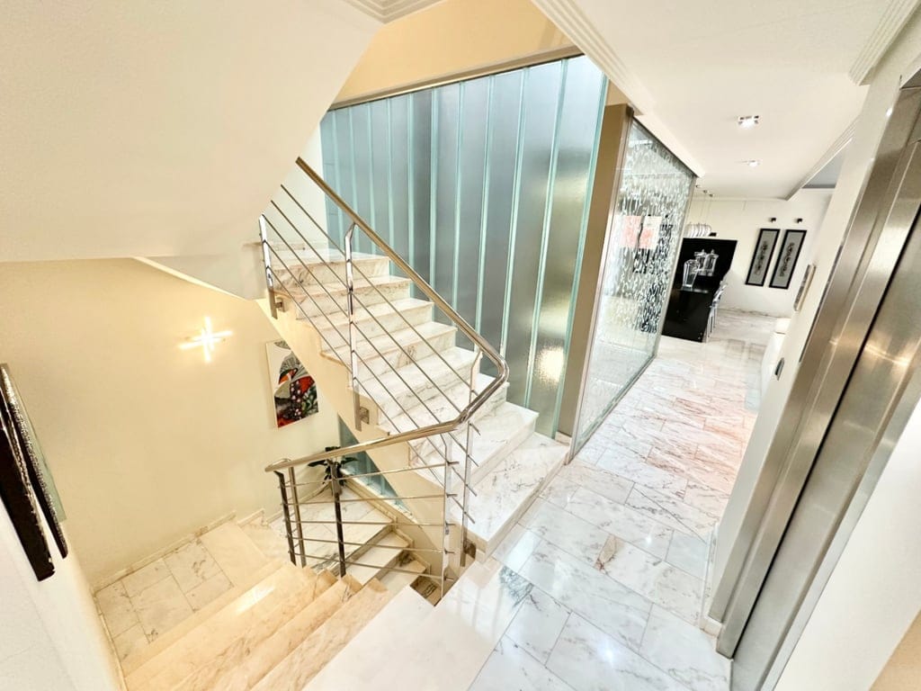 Raum, Licht und Design in einem einzigartigen Haus in Pego - Foto 18