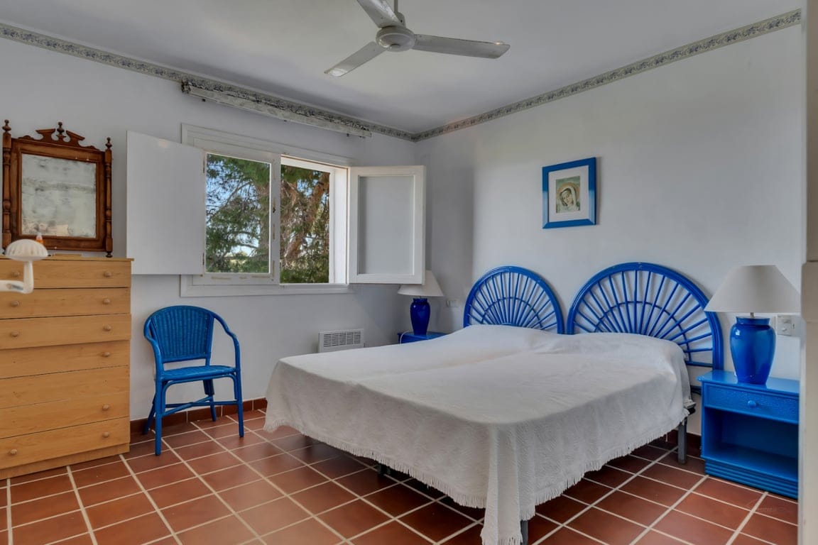 Stunning villa with amazing sea views in the El Tosalet urbanization. - Foto 23