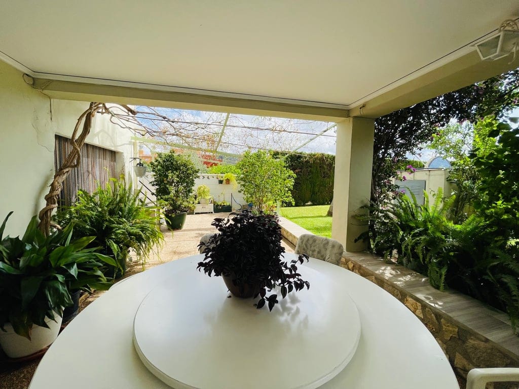 Pedreguer. Spacious country house with pool for sale - Foto 8