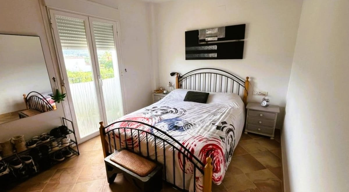 Charmante geschakelde woning met privé garage en een groot terras in het hart van Alcalalí. - Foto 12