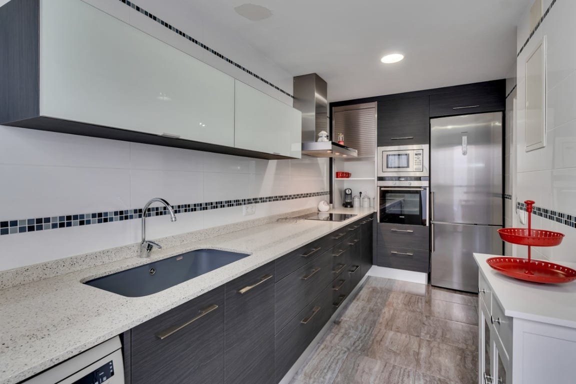 Exklusives Reihenhaus in Jávea, 500 m vom Meer entfernt, mit 4 Schlafzimmern und Gemeinschaftspool. - Foto 13