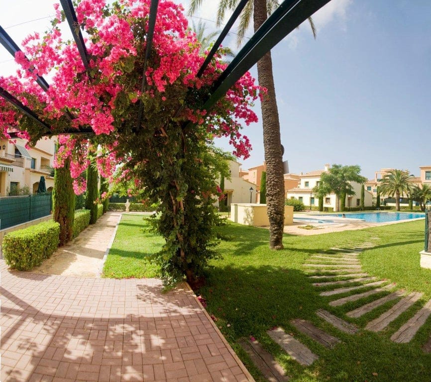 South facing top floor duplex in Port for winter rental - Foto 2