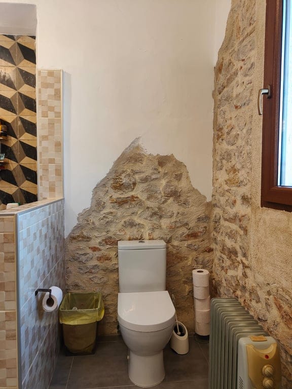 12,137 m2 plot with a habitable rustic house and beautiful views of the sea and the Peñón de Ifach - Benissa - Foto 12