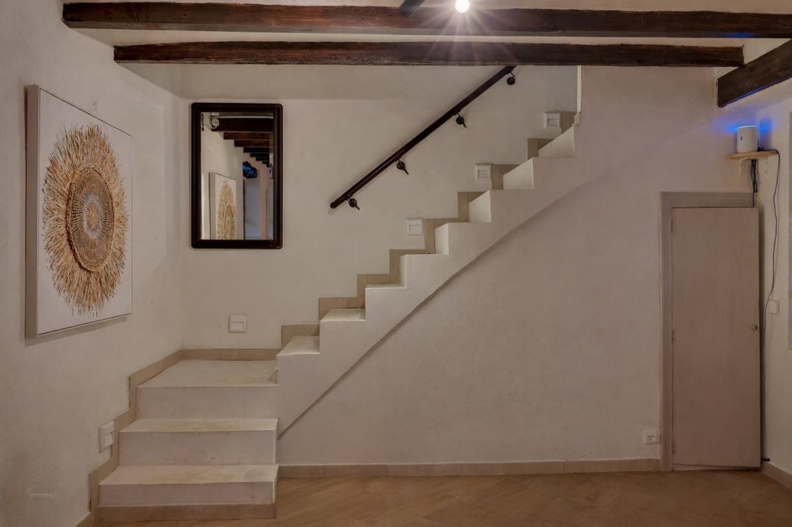 Exclusives, komplett renoviertes Anwesen mit großem Grundstück von 11.367 m2. - Foto 21