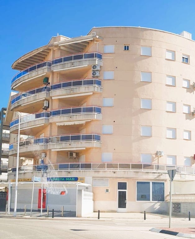 Unique opportunity on the ground floor with independent access - Guardamar de la Safor Beach - Foto 5