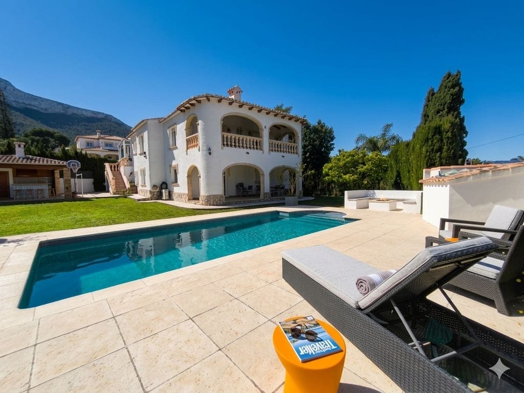 Villa de 3 dormitorios, apartamento de invitados y vistas al mar en el Montgó, Dénia - Foto 26