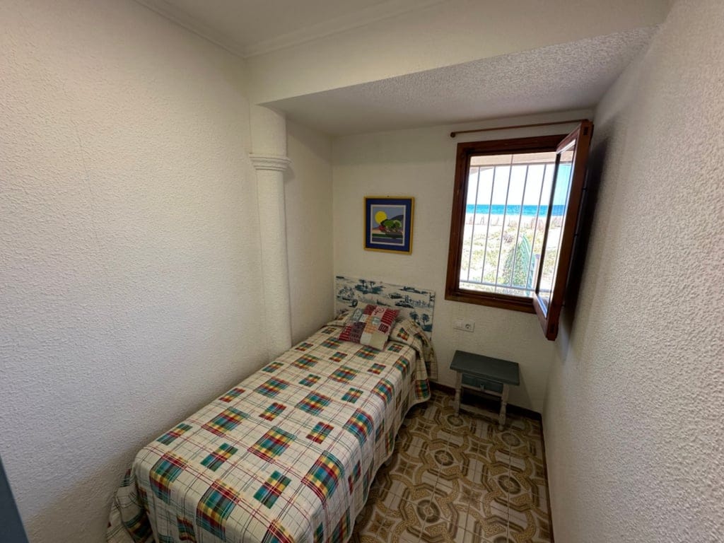 Chalet avec 2 logements en première ligne de plage à Denia - Foto 24