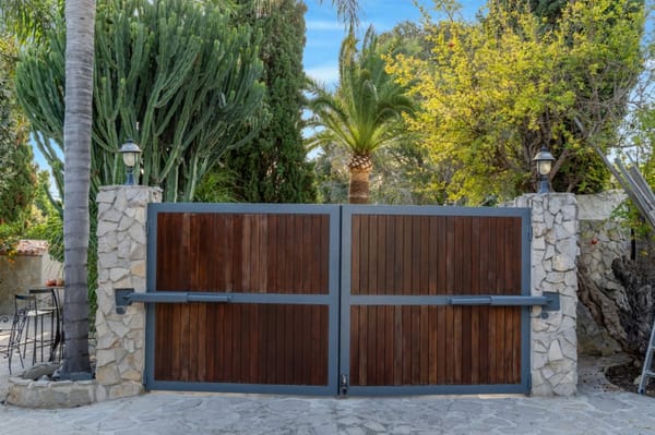 Villa con apartamento de invitados, totalmente renovada y cerca del casco antiguo de Jávea - Foto 38