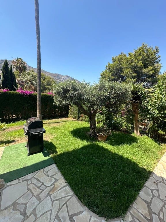 Chalet en Venta en Dénia con Vistas al Mar y la Montaña - Foto 6