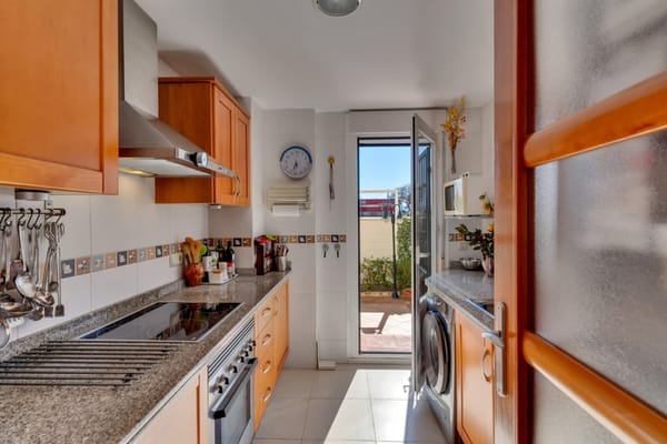 Fünfzimmerwohnung mit großem Garten in einer privilegierten Lage in Jávea. - Foto 18