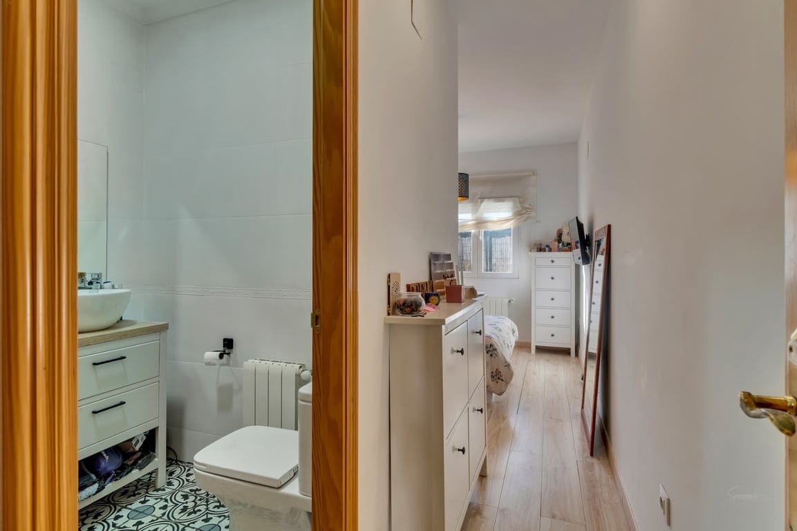 Townhouse with a large south-facing terrace and pool. - Foto 20