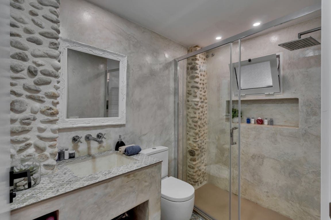 Apartamento reformado con piscina cerca del mar - Foto 10