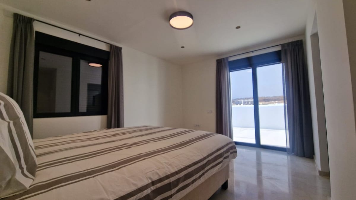 ULTIMATE LUXURY VILLA: 6-BEDROOM, CUMBRE DEL SOL RETREAT | BREATHTAKING PANORAMIC SEA VIEWS | TURNKEY & SUSTAINABLE - Foto 29