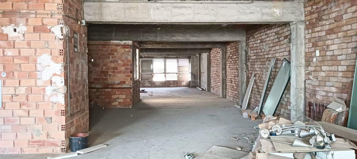 Building for sale to renovate in Teulada with two commercial premises. - Foto 3