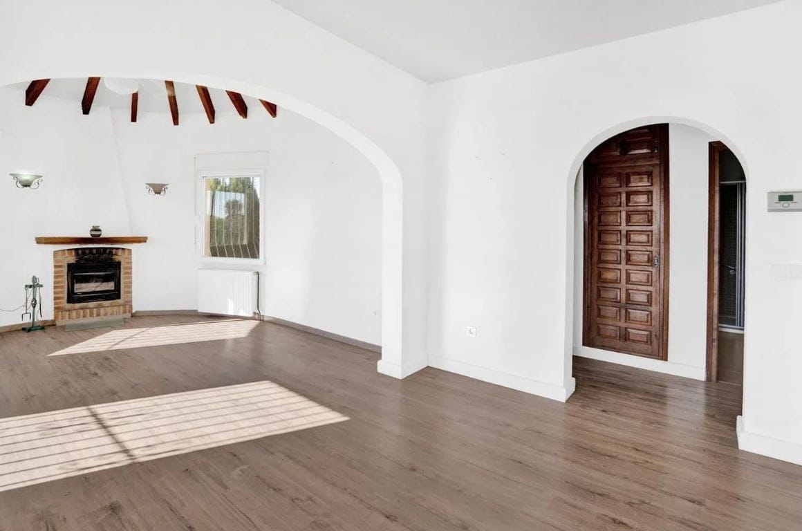 EXCLUSIVE CALPE VILLA: PRIVATE POOL, SPECTACULAR PEÑÓN DE IFACH VIEWS - Prime Investment Opportunity! - Foto 6