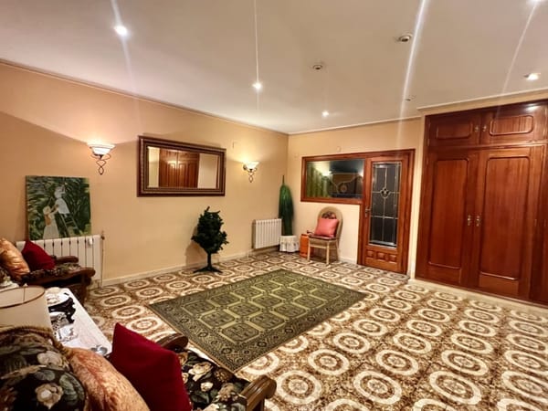 CHALET CON PISCINA, PARKING Y NAVE INDUSTRIAL EN VENTA - Foto 19