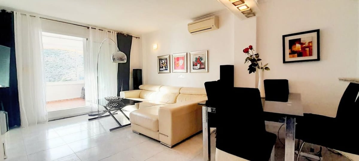 Charming townhouse in Cumbre del Sol – Your retreat between mountain and sea