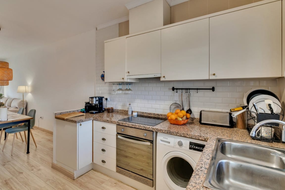 Townhouse with a large south-facing terrace and pool. - Foto 16