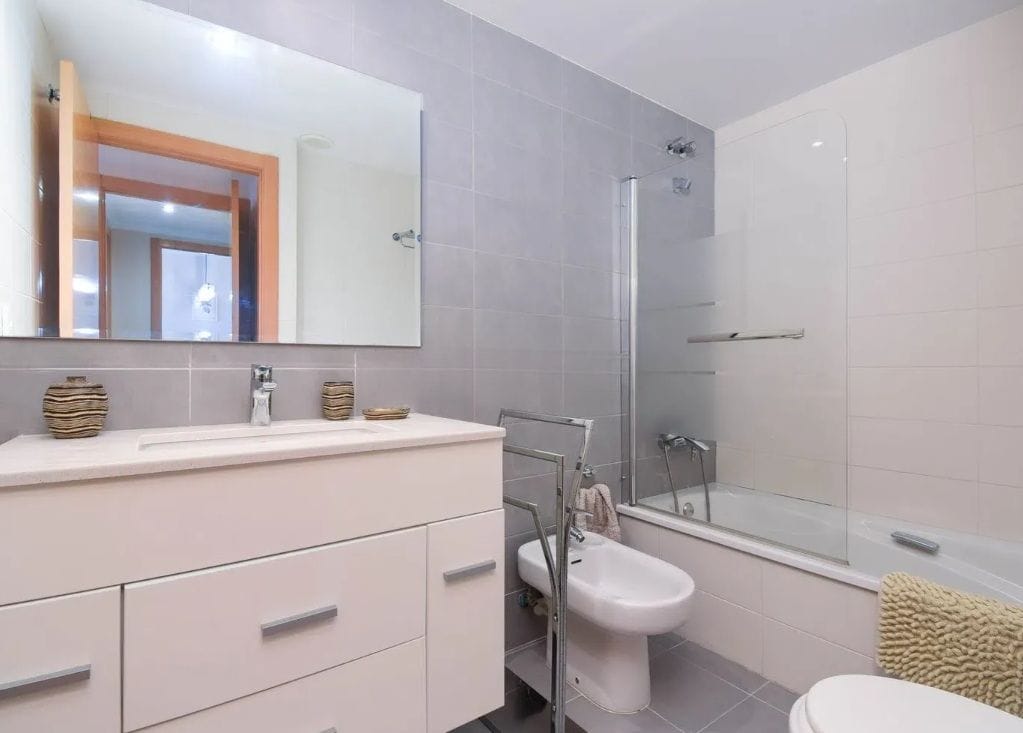 Nowoczesne mieszkanie z 3 sypialniami przy Alei Auguście, Jávea | Zaledwie krok od morza - Foto 6