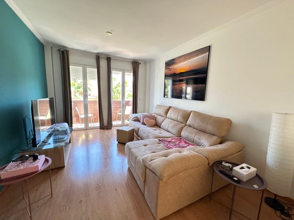 Semi-New Apartment for Sale in Beniarbeig – Bright and with Open Views - Foto 13