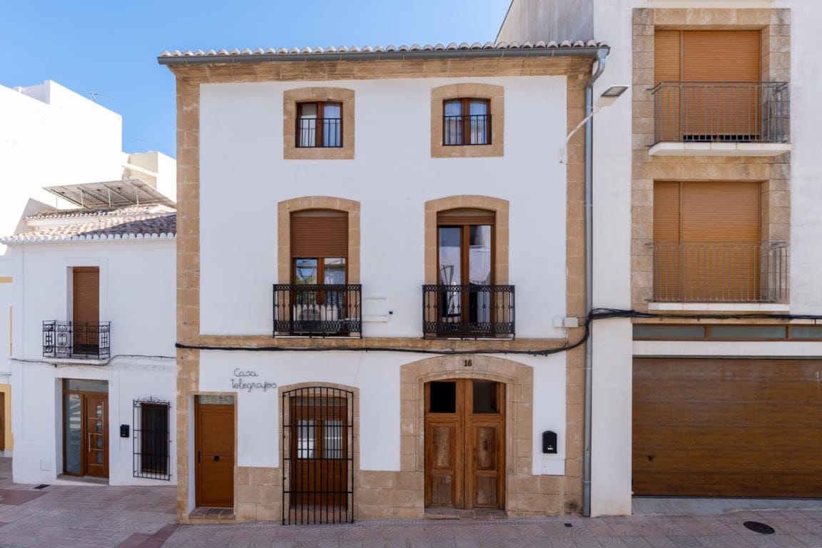 Schönes, komplett renoviertes Landhaus in der Altstadt von Jávea - Foto 3