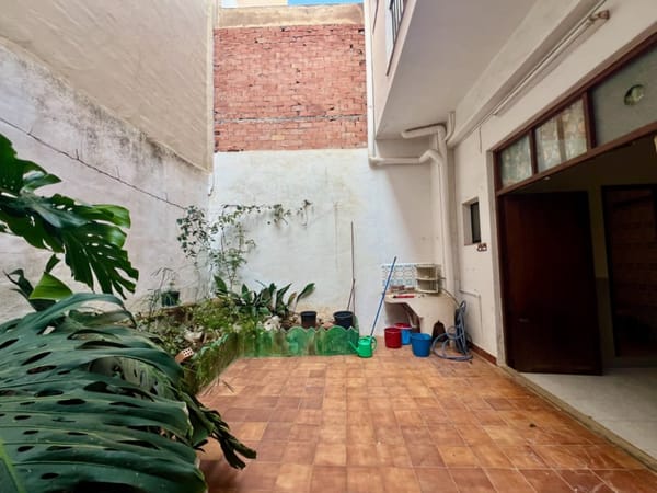 Magnífica casa con garaje para varios vehículos - Foto 33