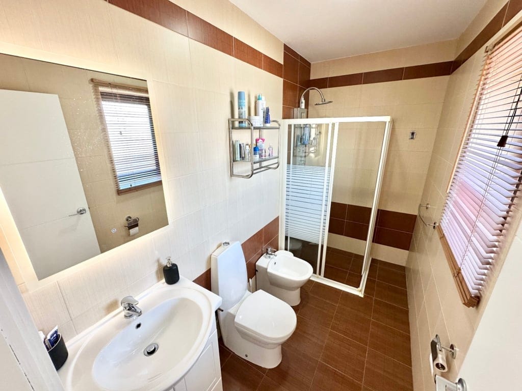 Uw oase in Monte Pego: chalet met een groot perceel, zwembad en volledige privacy - Foto 40