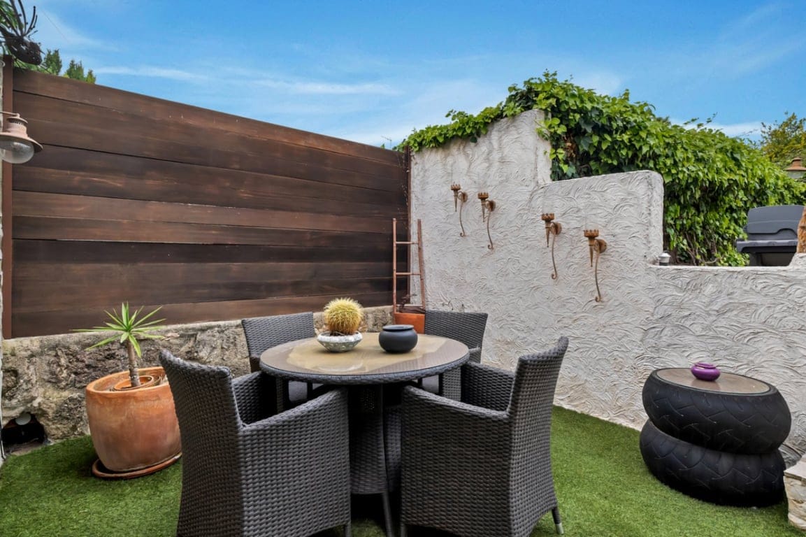 Villa met gastenappartement, volledig gerenoveerd en dicht bij het oude centrum van Jávea - Foto 16