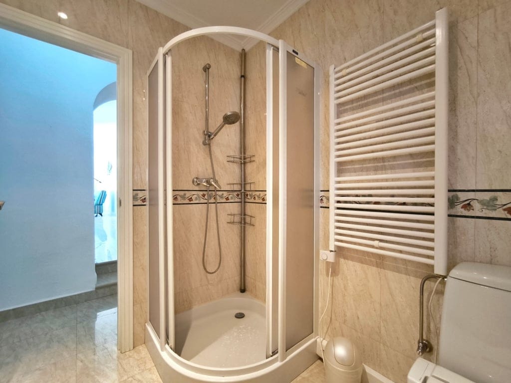 Villa con apartamento de invitados y vistas al mar en Dénia - Foto 60