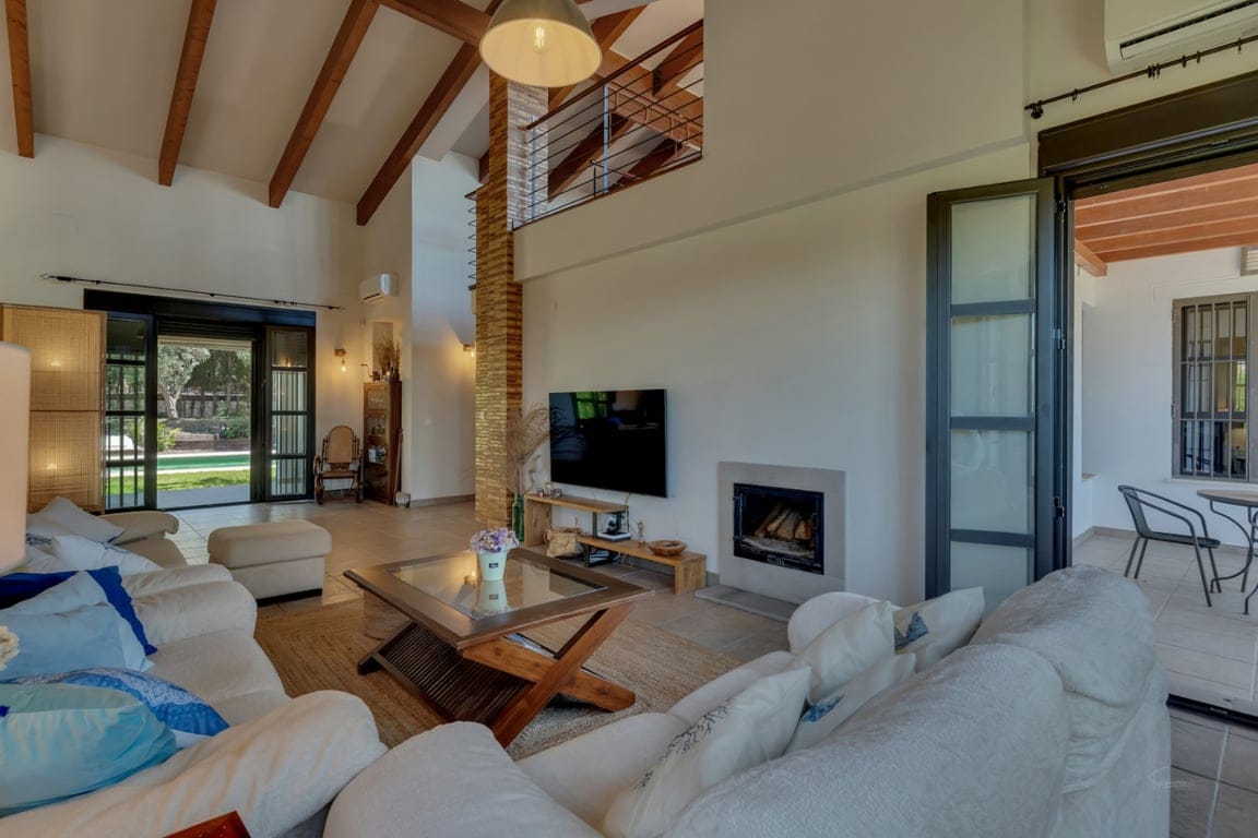 Impresionante Villa a la venta en Jávea, con piscina interior y exterior - Foto 17