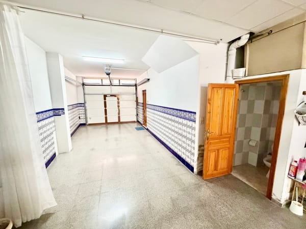 Herrenhaus im Zentrum von Pego: Raum, Privatsphäre und eine exklusive Oase - Foto 11