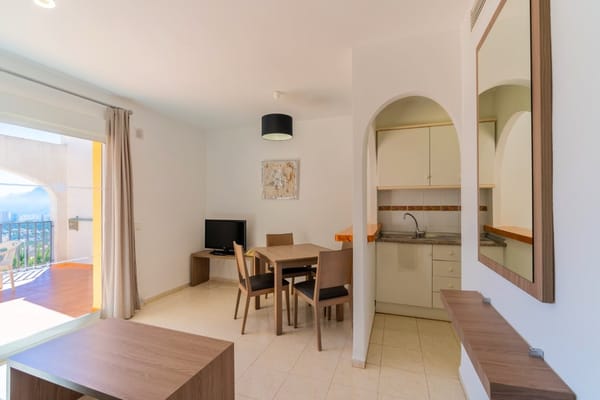 Apartamento en venta en Calpe con 1 dormitorio , piscina comunitaria y solarium - Foto 8
