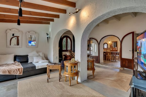 Villa con apartamento de invitados, totalmente renovada y cerca del casco antiguo de Jávea - Foto 9