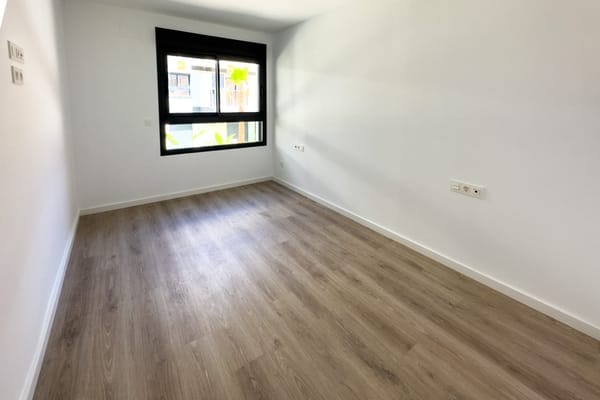 Apartamento sin amueblar de 3 dormitorios en Javea - Foto 6