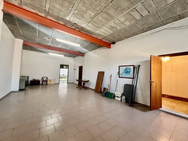 Magnífica casa con garaje para varios vehículos - Foto 29
