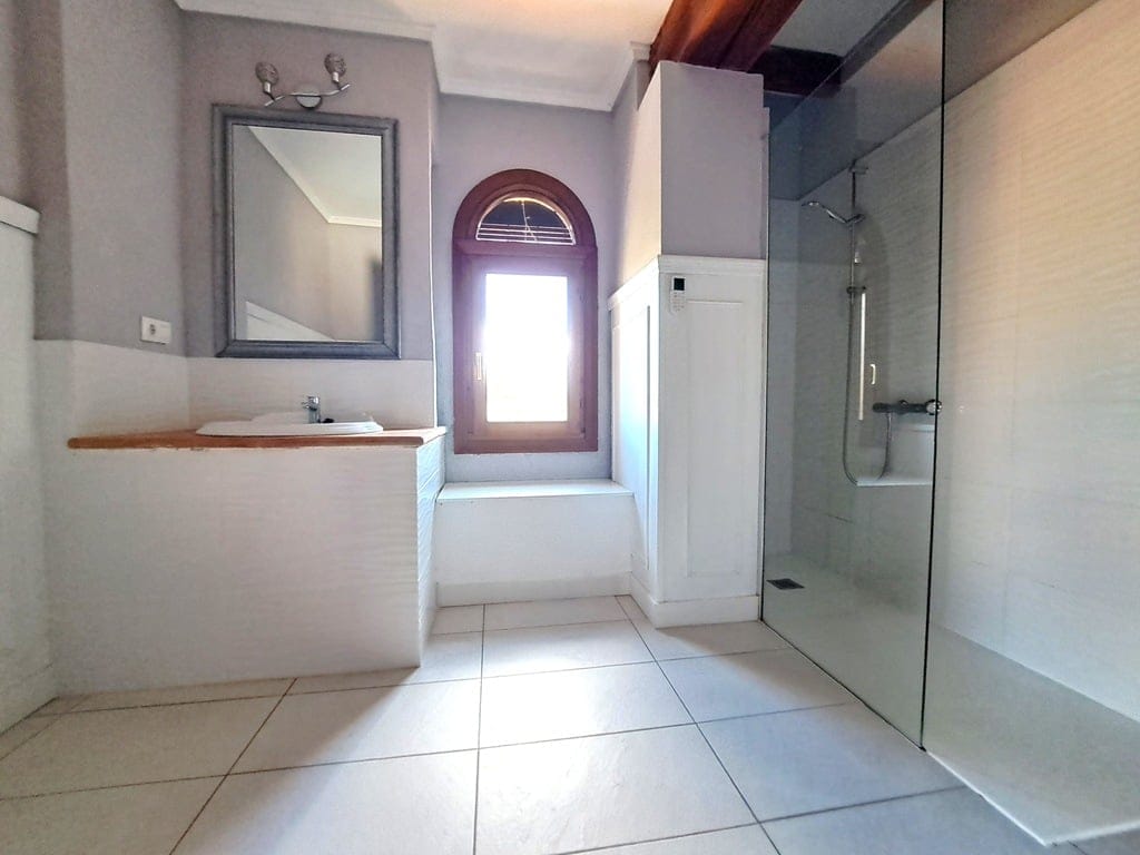 Family villa with pool for sale in Orba - Foto 38