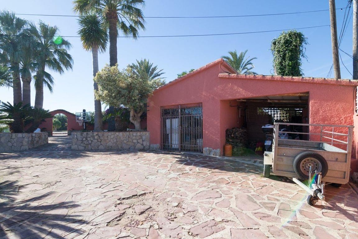 EINZELNE VILLA MIT POOL IN TORRECARRALS - Foto 35