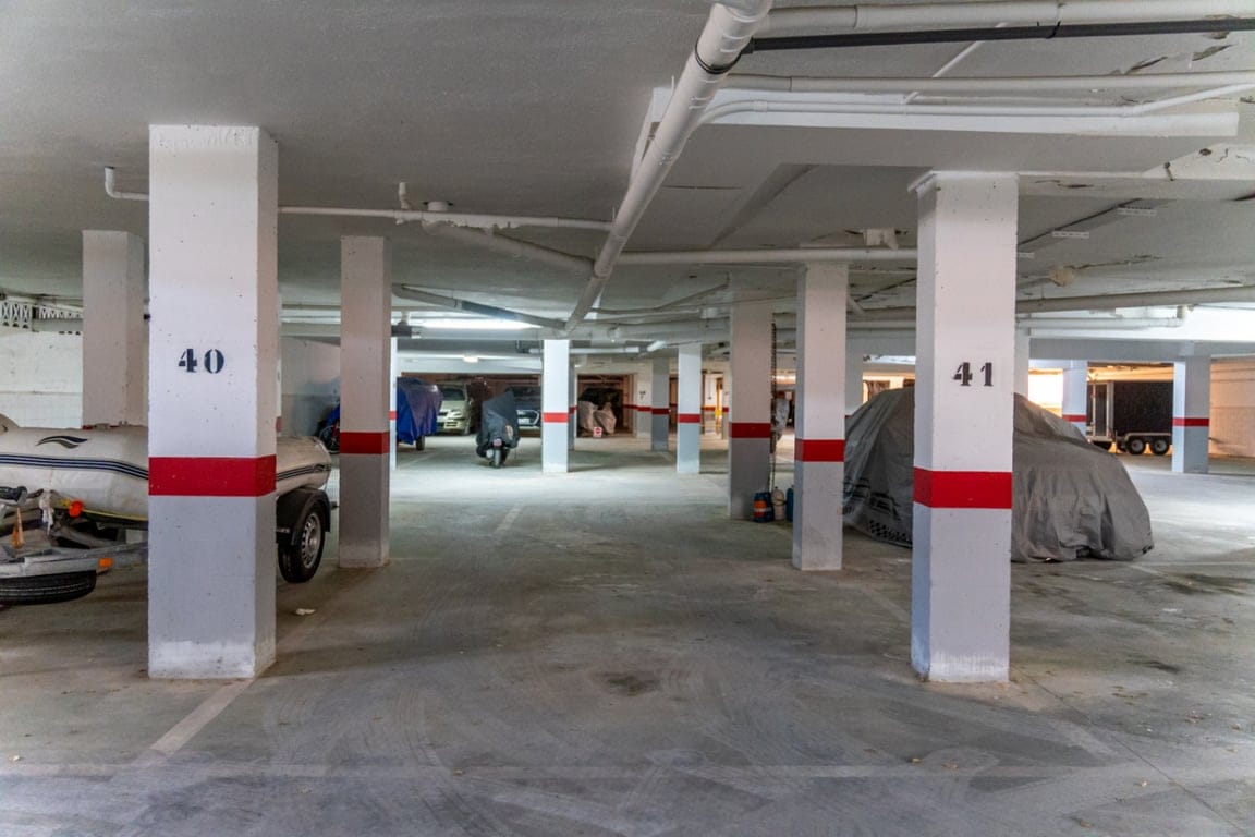 Apartamento reformado con piscina cerca del mar - Foto 24