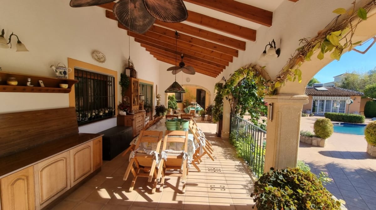 Country House with Pool, Garage, and Lots of Land in Pedreguer - Foto 3