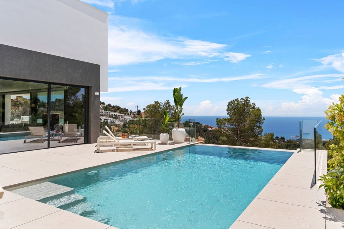 Luxury Turnkey Villa in Altea | Garden with Pool and Sea Views | Ready for Immediate Occupancy - Foto 3