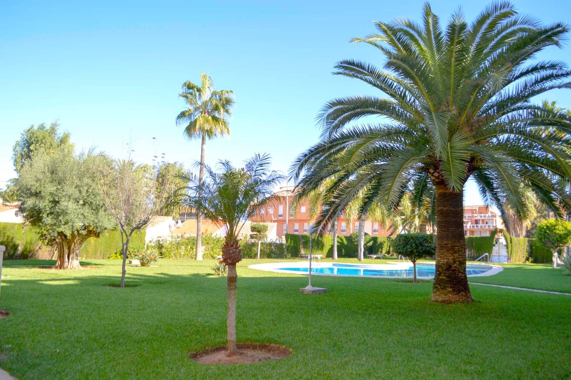 2 bedroom apartment with pool by the sea, Las Brisas area - Foto 14