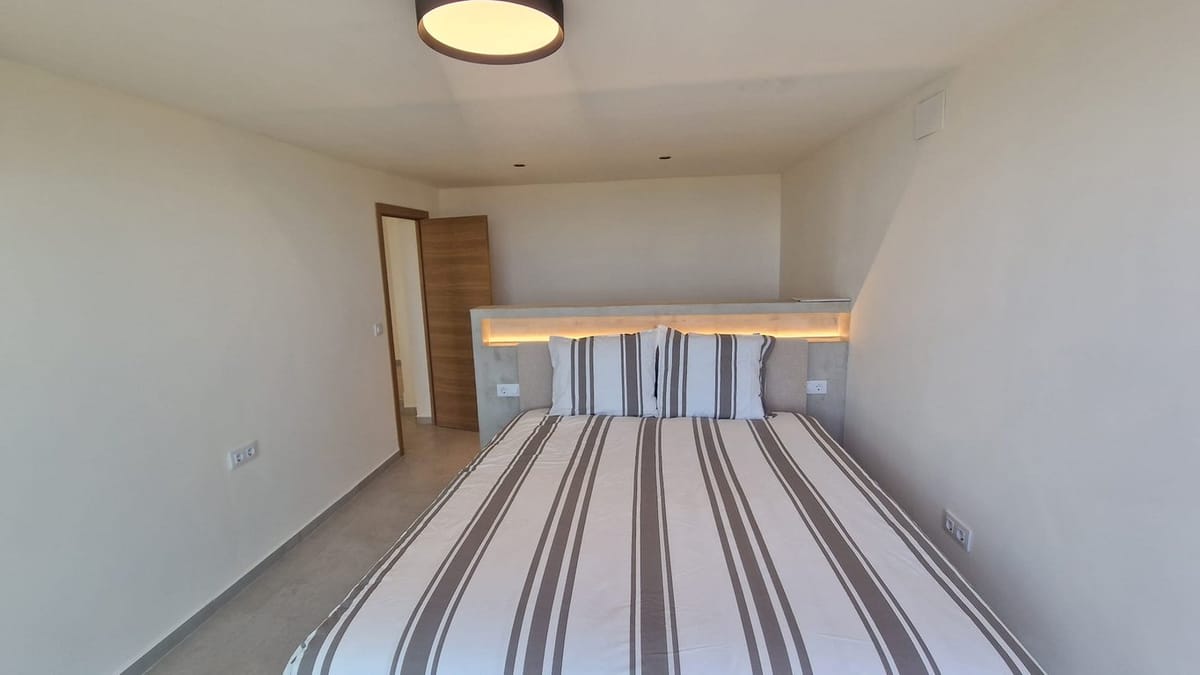 ULTIMATE LUXURY VILLA: 6-BEDROOM, CUMBRE DEL SOL RETREAT | BREATHTAKING PANORAMIC SEA VIEWS | TURNKEY & SUSTAINABLE - Foto 47