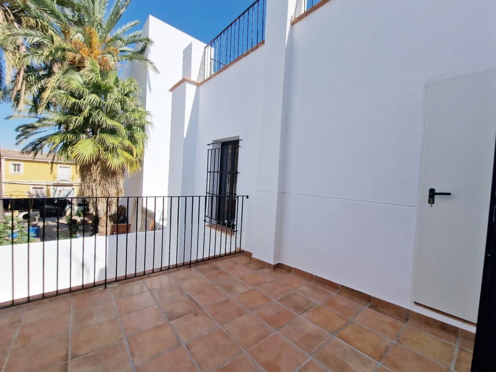 Mediterranean-style village house near the sea - Foto 28