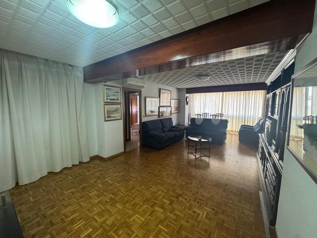 Piso en Venta de 3 dormitorios en Centro ciudad-Denia - Foto 6