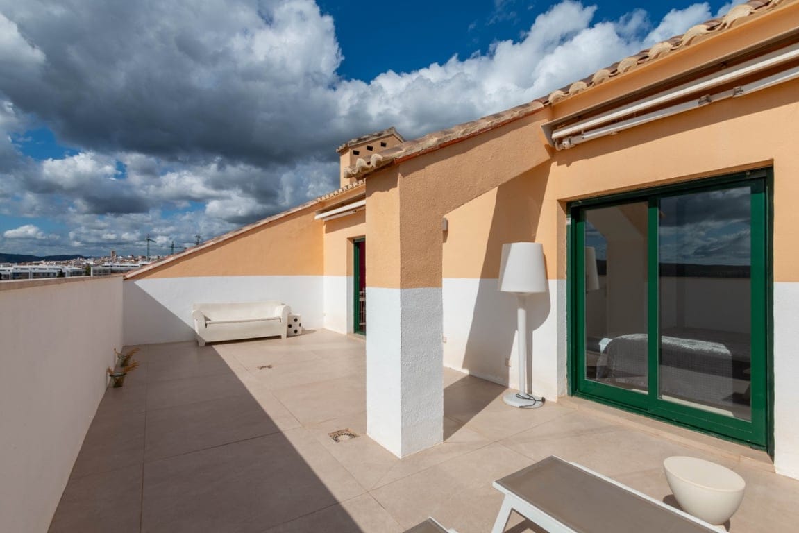 South facing top floor duplex in Port for winter rental - Foto 29