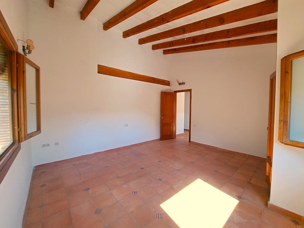 Family villa with pool for sale in Orba - Foto 31